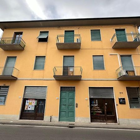 I Santi Apartments Lucca Exteriör bild